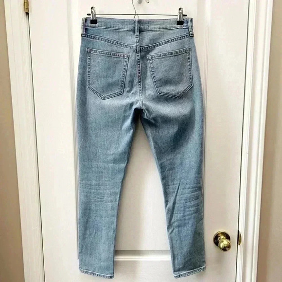 GAP Best Girlfriend Jeans Distressed Ankle Crop Boho Light Wash Blue Denim 25 - Picture 3 of 16